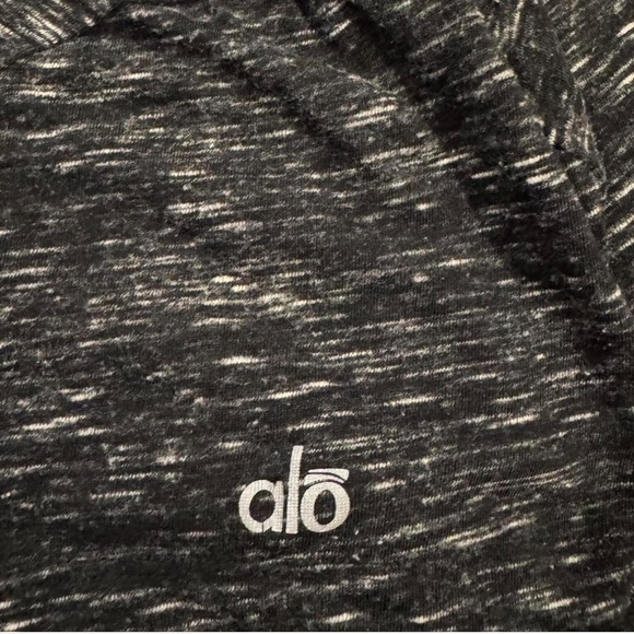 Alo Yoga Gray Short Sleeve Top - Picture 4 of 4